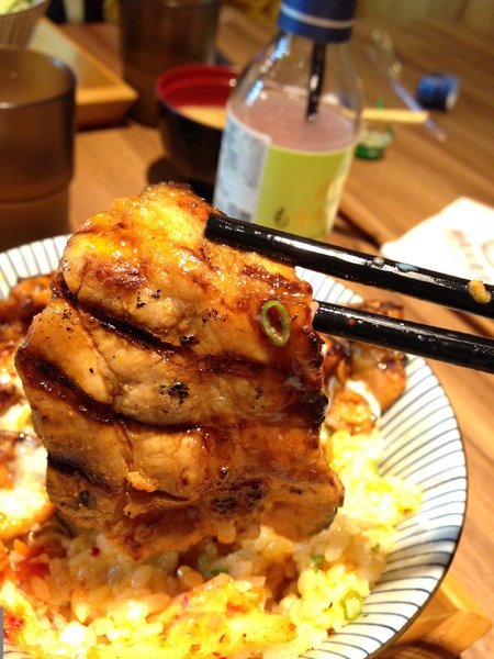 滿燒肉丼食堂(板橋江子翠店):滿燒肉丼食堂~ 平 價 高 享 受 !