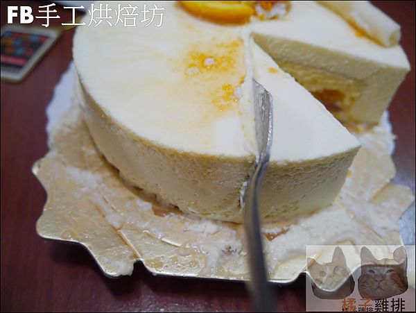 FB手工烘焙坊：【橘子雞排】FB法布手工烘焙坊-雪藏醬心(柳橙)蛋糕+提拉米蘇