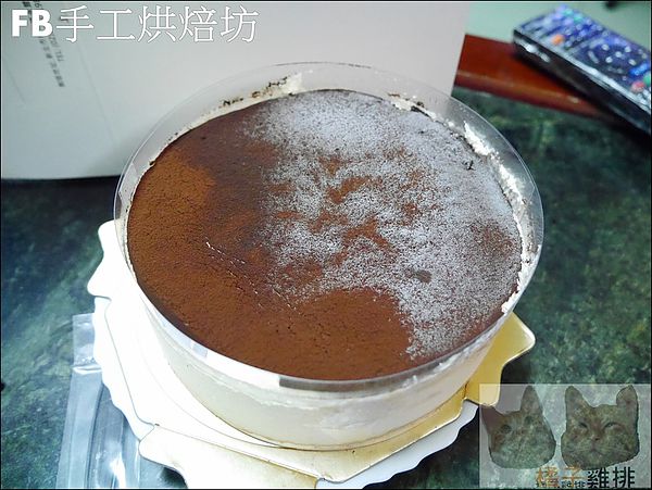 FB手工烘焙坊：【橘子雞排】FB法布手工烘焙坊-雪藏醬心(柳橙)蛋糕+提拉米蘇