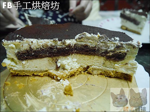 FB手工烘焙坊：【橘子雞排】FB法布手工烘焙坊-雪藏醬心(柳橙)蛋糕+提拉米蘇