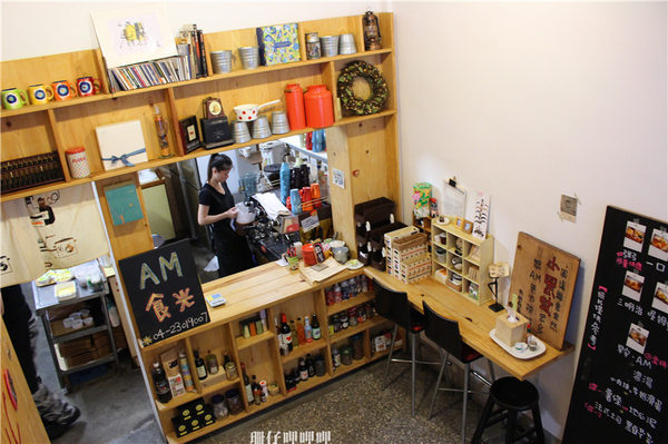 海賊王彩繪牆壁： 台中動漫彩繪巷✪海賊王＆AM食光~103.07.27＆08.02