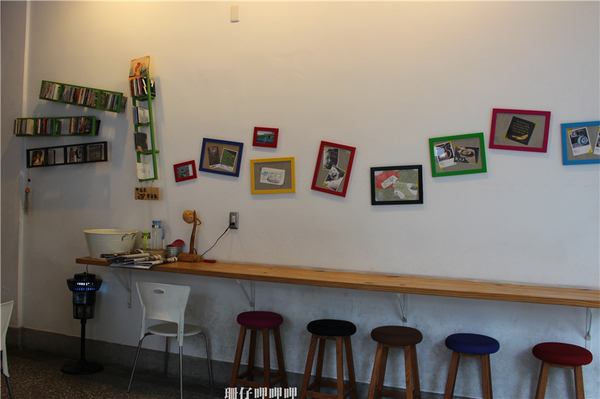 海賊王彩繪牆壁： 台中動漫彩繪巷✪海賊王＆AM食光~103.07.27＆08.02