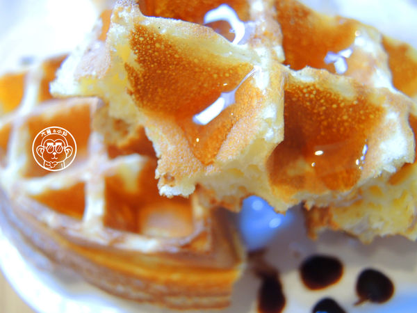 Double Like 雙倍喜歡：呷飽祙【台北大同･Double Like雙倍喜歡】周邊捷運站公共藝術也很有看頭