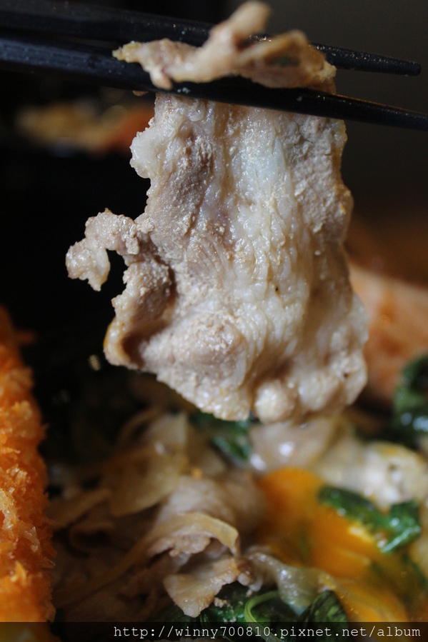 新丼:台北/中山 【新丼-有創意、超新鮮、份量夠、真的讓人很心動!】 捷運中山站