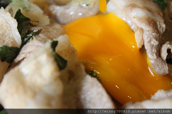 新丼:台北/中山 【新丼-有創意、超新鮮、份量夠、真的讓人很心動!】 捷運中山站