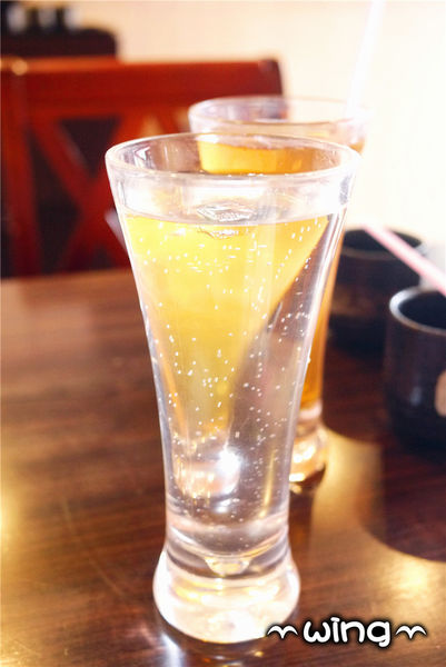 新丼：［台北中山區］份量超值讓人心動。【新丼】創意起司丼飯/蔥花牛肉丼飯/炸豬排體驗(捷運中山站美食餐廳)