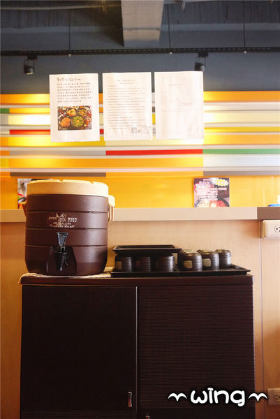 新丼：［台北中山區］份量超值讓人心動。【新丼】創意起司丼飯/蔥花牛肉丼飯/炸豬排體驗(捷運中山站美食餐廳)