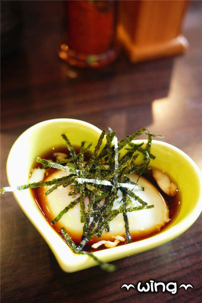 新丼：［台北中山區］份量超值讓人心動。【新丼】創意起司丼飯/蔥花牛肉丼飯/炸豬排體驗(捷運中山站美食餐廳)