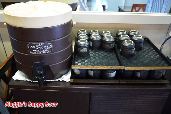 新丼:【新丼日式丼飯-長安店】讓人心動的平價日式丼飯