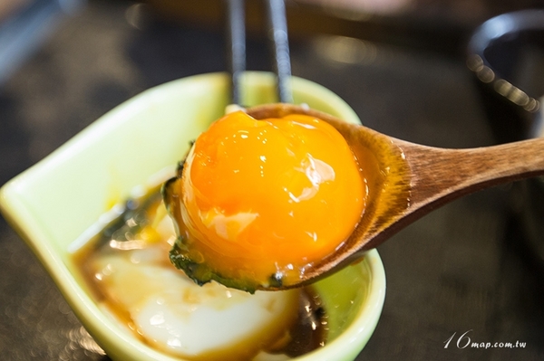 新丼：台北中山捷運站美食 新丼日式丼飯 口味超多~好平價