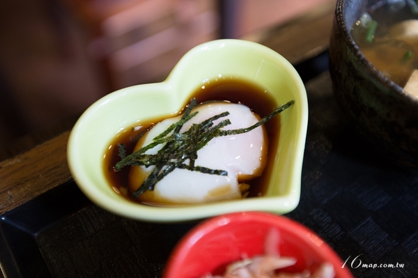 新丼：台北中山捷運站美食 新丼日式丼飯 口味超多~好平價