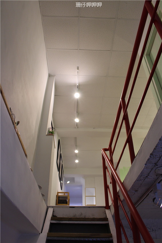 覺樂cafe：覺樂café✪拿破崙水果冰淇淋❤最對味兒~103.08.14