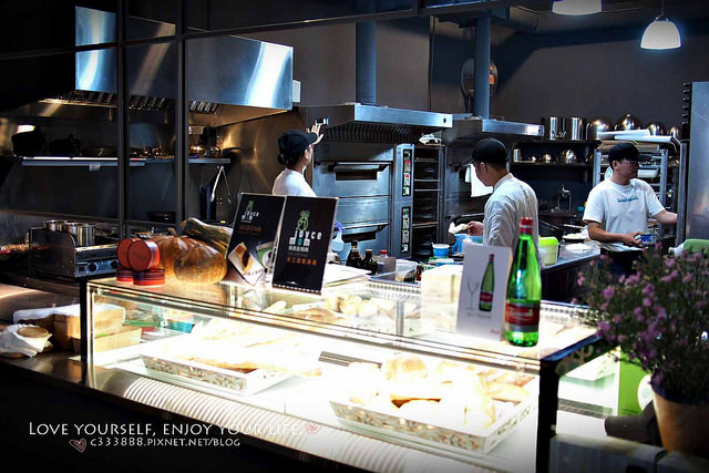 Joyce mom 喬茵是媽媽-開放式廚房-4