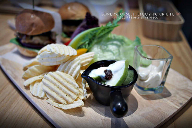 辣椒雞肉漢堡(微辣)-2