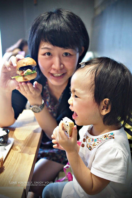 辣椒雞肉漢堡(微辣)-4