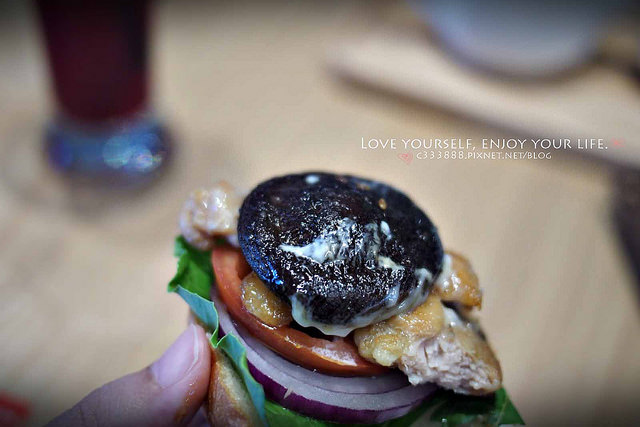 辣椒雞肉漢堡(微辣)-6