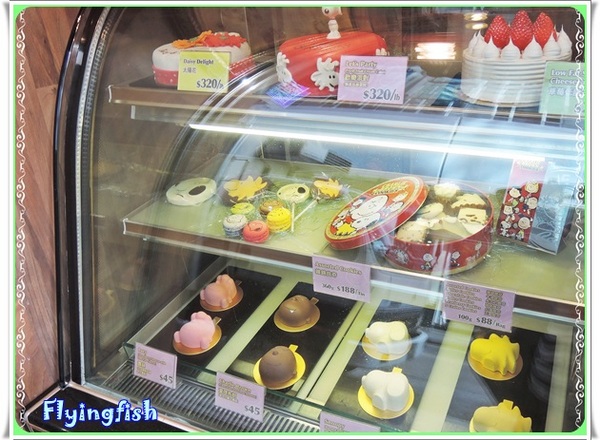 香港查理布朗咖啡館:✜ 和偶一起尖叫吧! Snoopy控必訪-香港「查理布朗咖啡Charlie Brown Café」+「Snoopy開心世界」↖(^ω^)↗