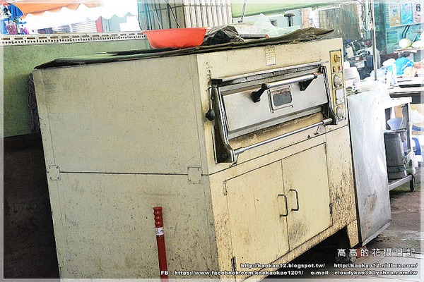 三民市場無店名愛玉冰:【高雄】三民區。《三民市場》純天然愛玉冰 古早味海綿蛋糕