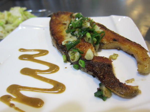 燒到鐵板原味鐵板料理：永和~口味輕重可商量？燒到鐵板原味鐵板料理