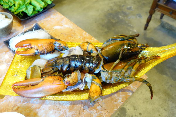 吳阿水老茶館(原吳阿火打邊爐):吳阿水老茶館 ~ 雙連市場旁.海鮮套餐超澎派的啦 - 捷運雙連站