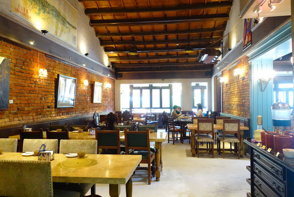 吳阿水老茶館(原吳阿火打邊爐):吳阿水老茶館 ~ 雙連市場旁.海鮮套餐超澎派的啦 - 捷運雙連站