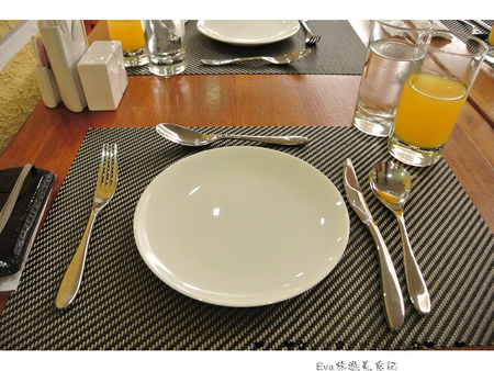 新帆船澳門葡國餐廳：【美食】oO。。台北　新帆船澳門葡國餐廳　想要吃最道地的葡國料理，不用跑澳門，台灣就有～美食、食記oO。o○。　