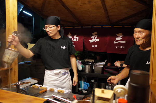 麵五三屋台ラーメン:【南投。草屯】麵五三屋台ラーメン