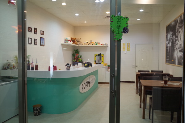 Poppy Waffle 比利時鬆餅(草屯店)：【南投。草屯】Poppy Waffle 比利時列日鬆餅(草屯店)