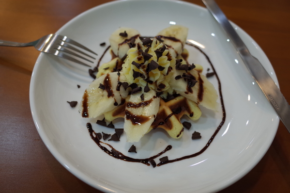 Poppy Waffle 比利時鬆餅(草屯店)：【南投。草屯】Poppy Waffle 比利時列日鬆餅(草屯店)