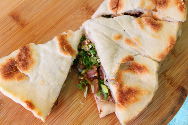 吉品家手作烤餅：[台南]國華街銅板美食 吉品家手作烤餅