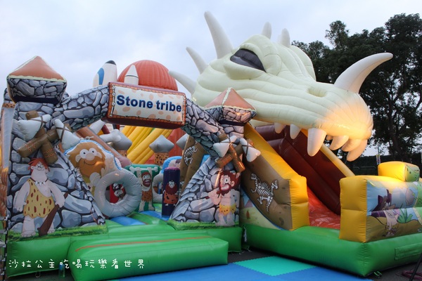 太空基地巨無霸氣墊展(新北場)：金氏紀世界紀錄『太空基地巨無霸氣墊展』親子/板橋435藝文特區