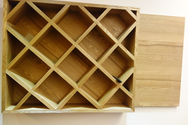 紅點文旅：1031230[官本金文愛台灣]台中市中區RedDot紅點文旅巨型不鏽鋼溜滑梯文青工藝風地表上最潮旅店近中華夜市日新戲院旁