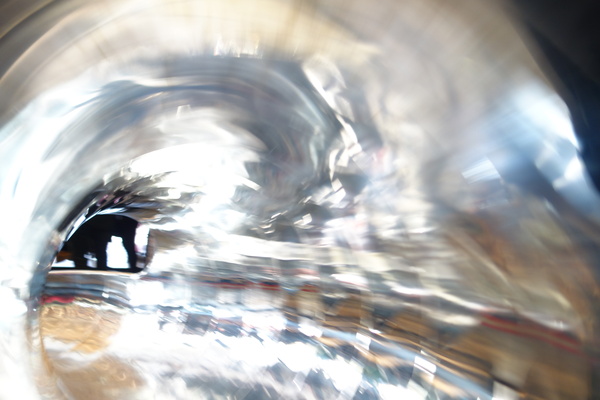 紅點文旅：1031230[官本金文愛台灣]台中市中區RedDot紅點文旅巨型不鏽鋼溜滑梯文青工藝風地表上最潮旅店近中華夜市日新戲院旁