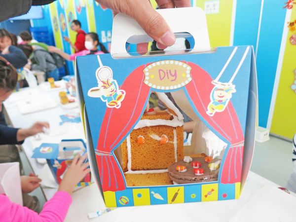 【桃園旅遊】金格食品-親子DIY脆餅小木屋