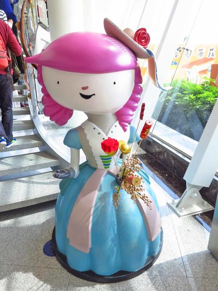 【桃園旅遊】金格食品-親子DIY脆餅小木屋