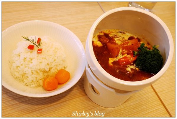 皇家哥本哈根咖啡輕食複合店 Royal Copenhagen(板橋大遠百)：皇家哥本哈根咖啡輕食複合店‧板橋大遠百店