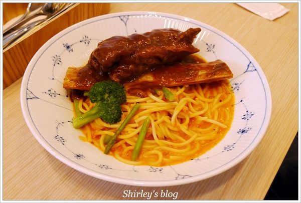 皇家哥本哈根咖啡輕食複合店 Royal Copenhagen(板橋大遠百)：皇家哥本哈根咖啡輕食複合店‧板橋大遠百店