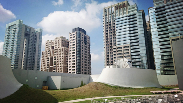 快樂馬 Happy Horse：台中輕旅行_歌劇院、Joycemom、快樂馬、逢甲夜市