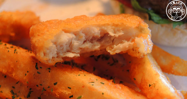 漢堡控館:呷飽祙【台北松山・漢堡控館Burger Control Bistro】漢堡控來漢堡控館