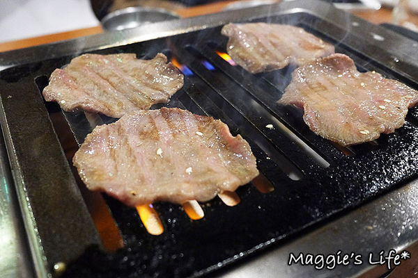 大阪燒肉雙子Futago(林森店):台北美食。捷運松江南京【大阪燒肉雙子Futago林森店】◆日式居酒屋。日式燒烤。中山區美食