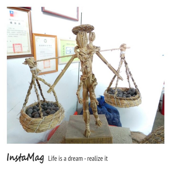 蓮荷園休閒農場：蓮荷園休閒農場~稻草博物館