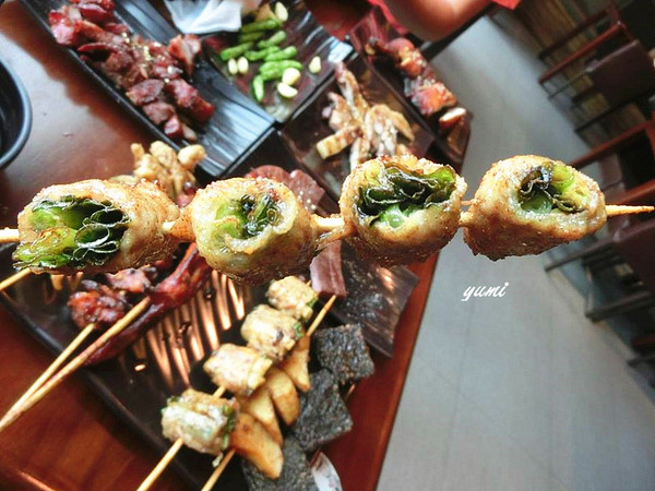 皇潮烤肉堂: 【愛評口碑券§第60彈】三五朋友聊天小酌吃串燒的好所在@皇潮烤肉堂