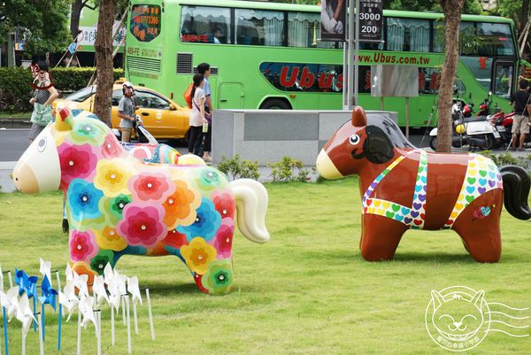 博多一風堂拉麵(台中中港新光店):※ 一風堂拉麵 ※【星羽愛美食-台中新光三越】博多湯頭超濃郁,炸雞外皮酥脆醬好吃,建議趁熱上桌快快飽餐一頓~