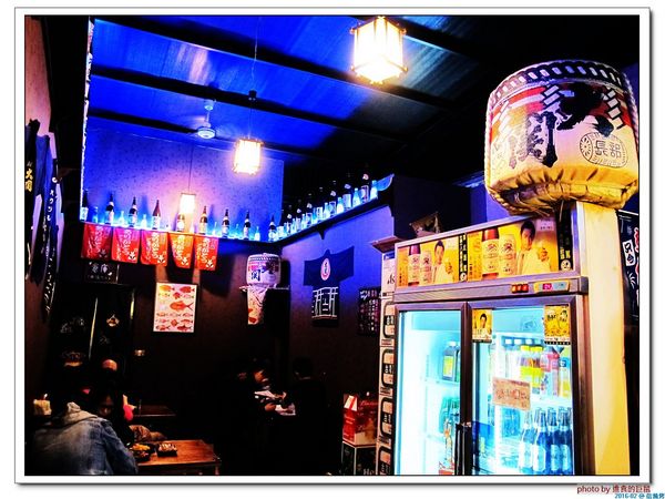 信燒烤：（台南。中西區美食）信燒烤 / 夜間聚餐，吃美食，喝酒閒聊的台式餐館。來吧來吧！日式料理，台式小炒，通通有！