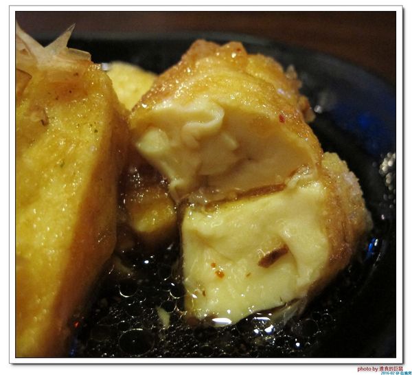 信燒烤：（台南。中西區美食）信燒烤 / 夜間聚餐，吃美食，喝酒閒聊的台式餐館。來吧來吧！日式料理，台式小炒，通通有！