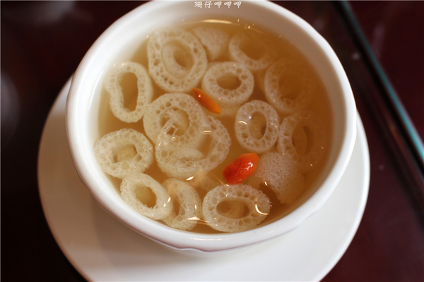 餡老滿(文心店):餡老滿(文心店)✪手工麵食×精緻美味×北京道地=宮廷饗宴~103.07.26