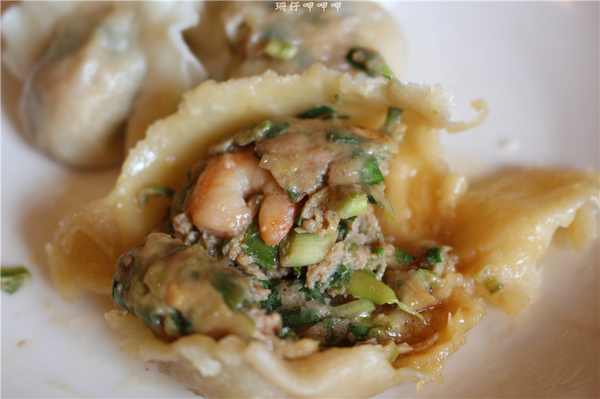 餡老滿(文心店):餡老滿(文心店)✪手工麵食×精緻美味×北京道地=宮廷饗宴~103.07.26