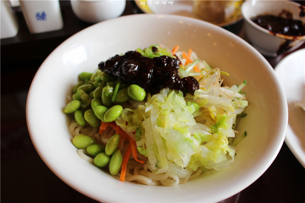 餡老滿(文心店):餡老滿(文心店)✪手工麵食×精緻美味×北京道地=宮廷饗宴~103.07.26