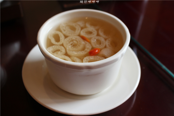 餡老滿(文心店):餡老滿(文心店)✪手工麵食×精緻美味×北京道地=宮廷饗宴~103.07.26