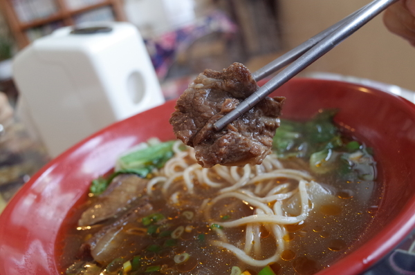 一滴水麵館:【南投。中興新村】一滴水麵館